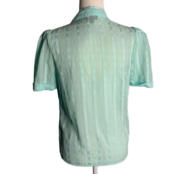 Vintage Button Up Pleated Blouse 6 Blue Striped Slightly Sheer Short Sleeve - Picture 4 of 6